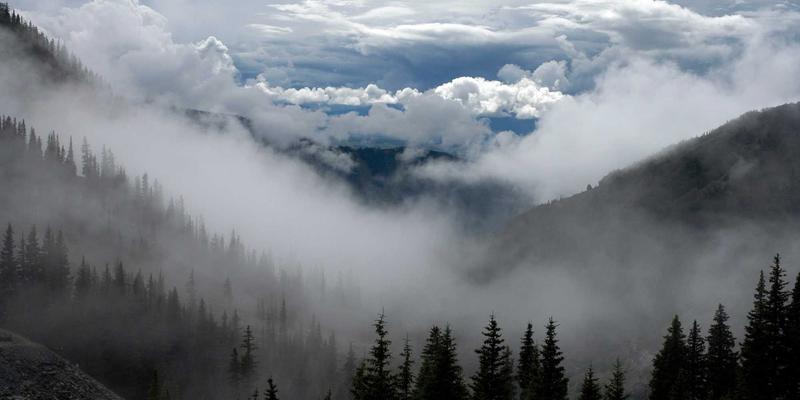 冷萃咖啡与冰滴咖啡的深度对比：原理、器具与风味差异全解析