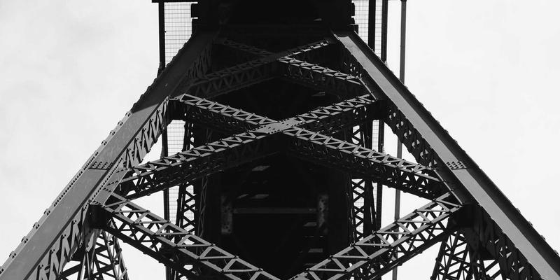 咖啡55：从豆到杯的文化解码与手冲艺术