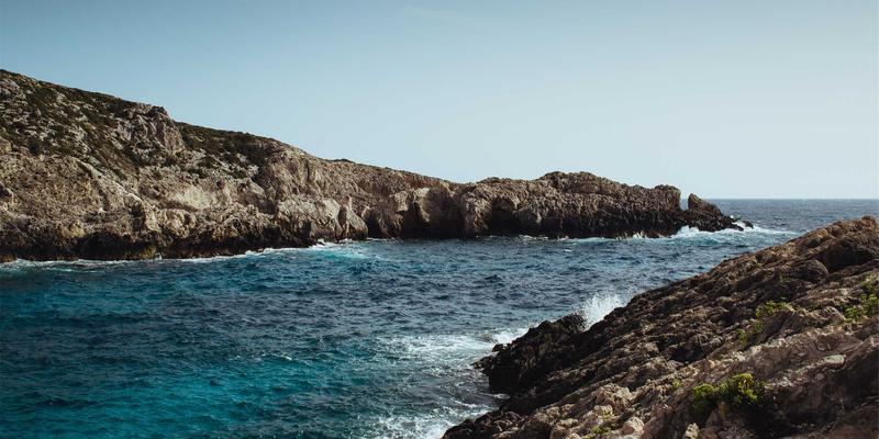 咖啡因的科学：从提神机制到手冲咖啡的个体敏感度差异